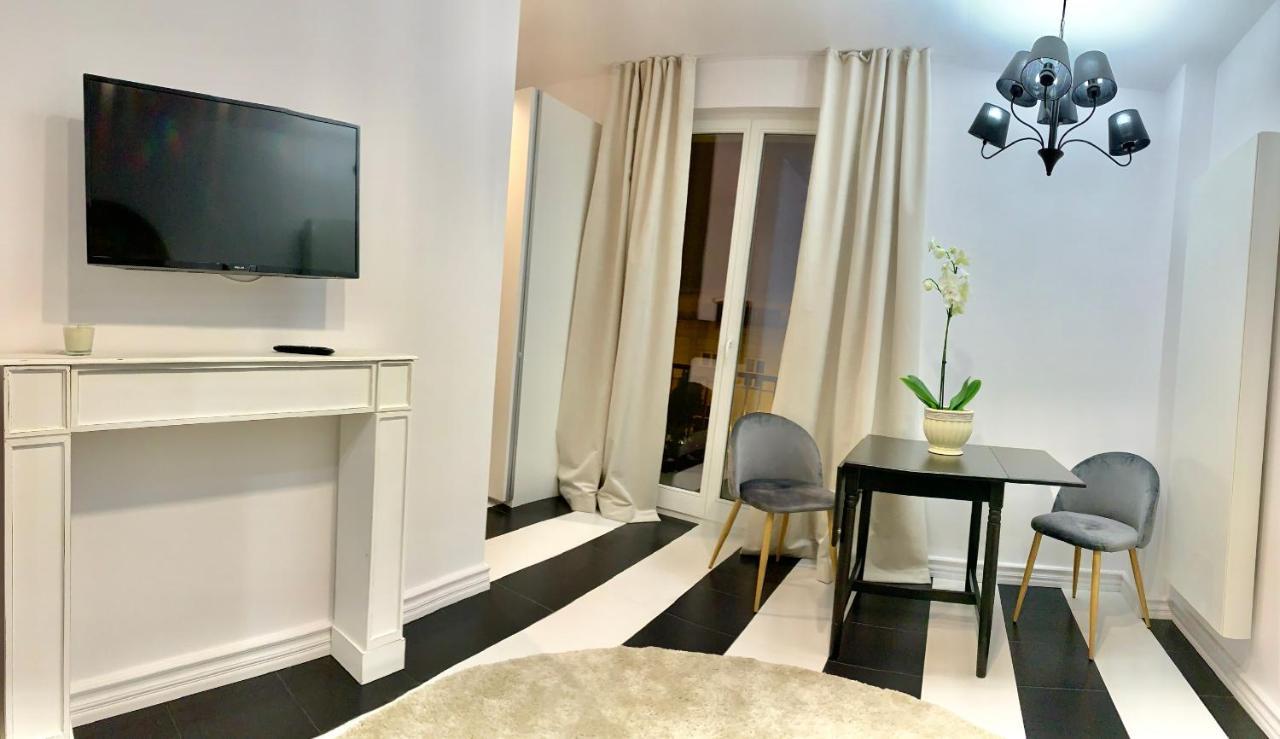 Apartamento D&M Apart Suraska 4 Białystok Exterior foto